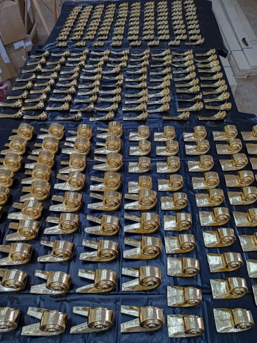 1000086725